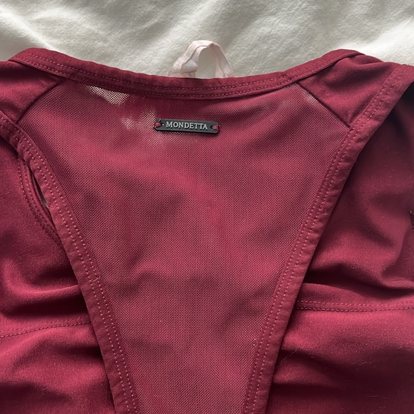 Burgundy Active Crop Top - Picture 3 of 4